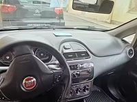 Usata Fiat Grande Punto 75 CV (55 kW) 2011 Nero Utilitaria