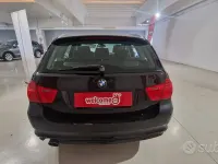 Usata BMW 318 Comfort Edition 143 CV (105 kW) 2012 Nero Station wagon