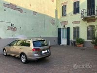 Usata VW Golf VII Highline 110 CV (80 kW) 2016 Grigio Station wagon