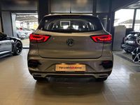Usata MG ZS Luxury 106 CV (77 kW) 2024 Argento SUV