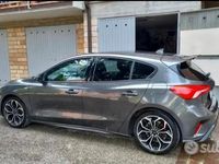 Usata Ford Focus ST-Line 120 CV (88 kW) 2018 Grigio Berlina