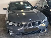 Usata BMW 318 Luxury Line 150 CV (110 kW) 2022 Grigio Station wagon