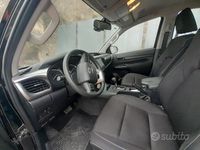 Usata Toyota HiLux 2025 Nero Pick-up