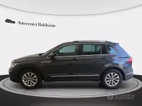 Usata VW Tiguan Life 150 CV (110 kW) 2023 Dolphin grey SUV