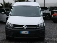 Usata VW Caddy Business 75 CV (55 kW) 2019 Bianco Monovolume