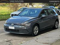 Usata VW Golf VIII Life 110 CV (80 kW) 2021 Grigio Berlina