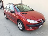 Usata Peugeot 206 S 68 CV (50 kW) 2005 Rosso Station wagon