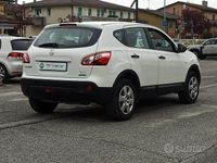 Usata Nissan Qashqai Acenta 106 CV (77 kW) 2010 Bianco SUV