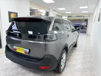 Usata Peugeot 5008 Active 131 CV (96 kW) 2021 Grigio SUV
