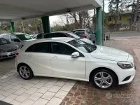 Usata Mercedes A180 109 CV (80 kW) 2015 Bianco Berlina
