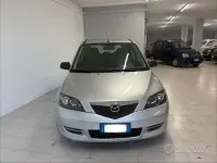 Usata Mazda 2 68 CV (50 kW) 2007 Grigio Utilitaria