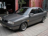 Usata Lancia Dedra 105 CV (77 kW) 1991 Grigio scuro Berlina