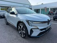 Usata Renault Megane E-Tech Techno 160 kW (218 CV) 2023 Grigio Berlina