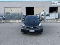Usata Toyota Aygo Connect Style 68 CV (50 kW) 2011 Nero Utilitaria