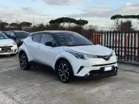 Usata Toyota C-HR 98 CV (72 kW) 2018 Bianco SUV