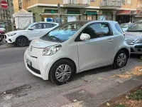 Usata Toyota iQ Active 68 CV (50 kW) 2013 Bianco Utilitaria