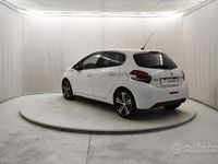 Gebraucht Peugeot 208 GT-line 120 PS (88 kW) 2018 Weiß Kleinwagen