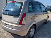 Usata Lancia Musa 77 CV (56 kW) 2009 Grigio Monovolume