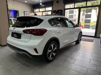 Usata Ford Focus ST-Line 115 CV (84 kW) 2024 Bianco Berlina