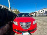 Usata Lancia Ypsilon 60 CV (44 kW) 2015 Rosso Utilitaria