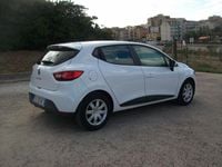 Usata Renault Clio IV Life 73 CV (53 kW) 2015 Bianco Berlina
