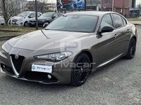 Usata Alfa Romeo Giulia 150 CV (110 kW) 2017 Grigio Berlina