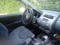 Usata Honda Jazz 78 CV (57 kW) 2003 Utilitaria