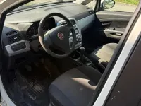 Usata Fiat Punto 75 CV (55 kW) 2012 Utilitaria