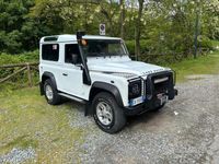 Gebraucht Land Rover Defender 122 PS (89 kW) 2010 Weiß SUV