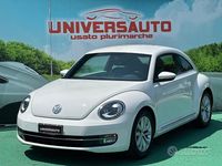 Usata VW Beetle Design 105 CV (77 kW) 2012 Bianco Utilitaria