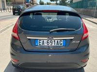 Usata Ford Fiesta 80 CV (58 kW) 2009 Nero Utilitaria
