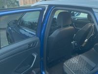 Usata VW T-Roc R-line 150 CV (110 kW) 2023 Blu SUV
