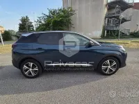Usata Peugeot 3008 Allure 131 CV (96 kW) 2022 Bluazzurro SUV