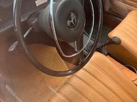 Usata Mercedes 220 1970 Verde Berlina