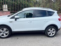Usata Ford Kuga 163 CV (119 kW) 2012 Bianco SUV