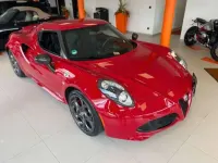 Usata Alfa Romeo 4C 241 CV (177 kW) 2015 Rosso Coupé