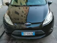 Usata Ford Fiesta 97 CV (71 kW) 2010 Nero Berlina