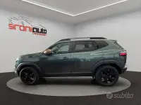 Nuova Dacia Duster Extreme 122 CV (89 kW) 2026 Verde SUV