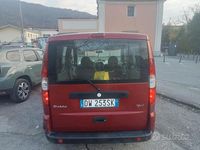 Usata Fiat Doblò 103 CV (75 kW) 2009 Monovolume