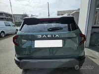 Nuova Dacia Duster 122 CV (89 kW) 2026 Verde Station wagon