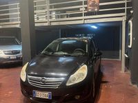 Usata Opel Corsa Cosmo 90 CV (66 kW) 2009 Nero Berlina