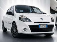 Usata Renault Clio III Dynamique 75 CV (55 kW) 2011 Bianco Berlina