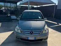 Usata Mercedes B180 109 CV (80 kW) 2008 Grigio Monovolume
