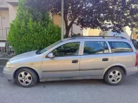Usata Opel Astra Sport 90 CV (66 kW) 2000 Argento Station wagon