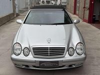 Usata Mercedes CLK320 Elegance 218 CV (160 kW) 1999 Argento Cabrio