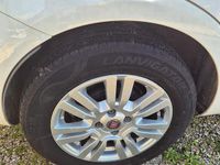 Usata Fiat Punto 77 CV (56 kW) 2015 Bianco Utilitaria