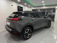 Usata Peugeot 2008 Allure 131 CV (96 kW) 2024 Grigio SUV