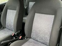 Usata Ford Fiesta Titanium 68 CV (50 kW) 2008 Grigio Utilitaria