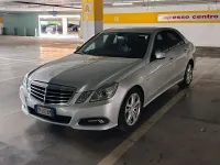 Usata Mercedes E350 Avantgarde 231 CV (169 kW) 2009 Grigio Berlina