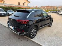 Usata VW T-Roc Style 150 CV (110 kW) 2023 Nero SUV